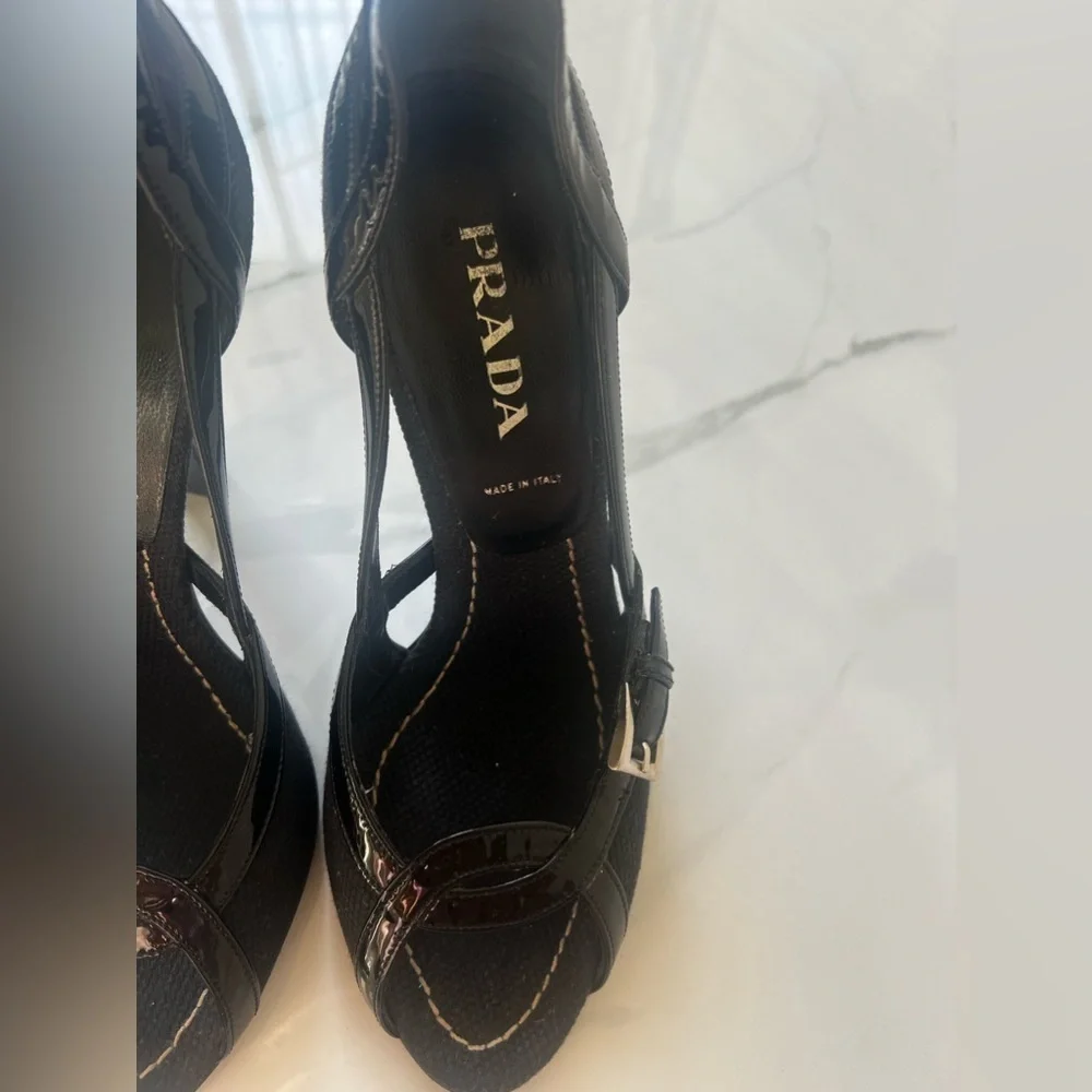 PRADA vero cuoio Sandals Heels sz 36 (6)
